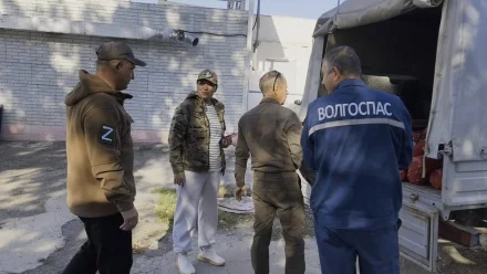 Астраханские спасатели отправили гумпомощь бойцам СВО