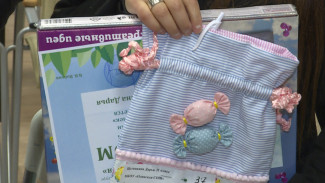 В Астрахани школьники приняли участие в конкурсе по изготовлению экосумок 