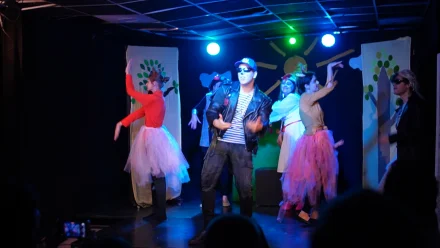  В астраханском драмтеатре в День работников культуры отметили профессионалов сферы