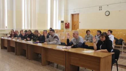 Школы Знаменска перейдут на дистанционное обучение из-за роста заболеваемости ОРВИ