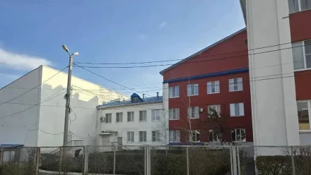 Школу под Астраханью капитально отремонтируют к 2026 году