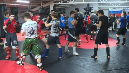 Астраханцы стали победителями открытого первенства Калмыкии по панкратиону 