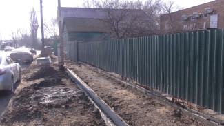 На улице Цюрупы в астраханском посёлке Свободный обновят тротуар 