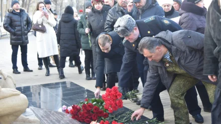 В Астрахани почтили память воинов-интернационалистов