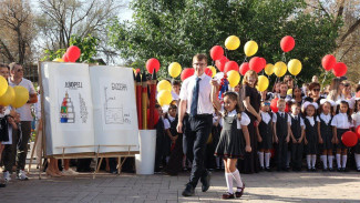 В Астраханской области 11 тысяч первоклассников пошли в школы