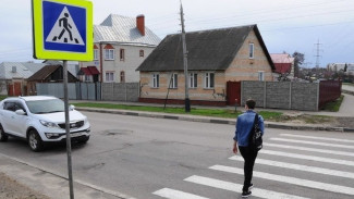 В Астрахани на улице Рождественского установили дорожный знак