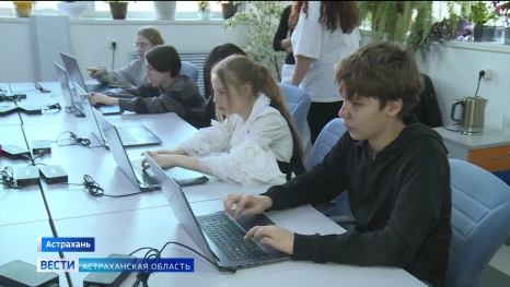 Астраханские ученики Российского школьного технопарка стали победителями на Балтийском инженерном конкурсе 