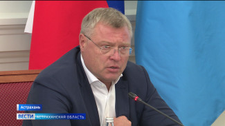 Губернатор Игорь Бабушкин поручил сохранить постоянный контроль за поставками лекарств