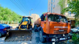 “Астрводоканал” улучшает водоснабжение сразу на нескольких улицах