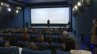 В Астрахани проходит международный передвижной фестиваль «Кино на службе Отечества»