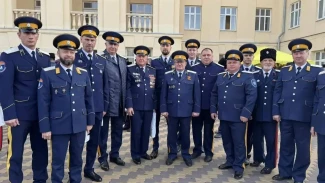 Астраханские казаки получили награды губернатора Игоря Бабушкина