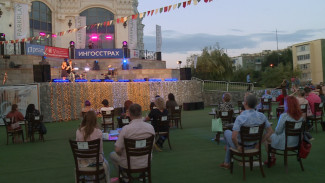 В Астрахани прошёл концерт под открытым небом
