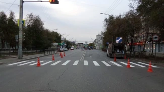 На дорогах Астрахани обновляют «зебры»