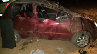 Под Астраханью при опрокидывании Daewoo Matiz пострадали 4 человека