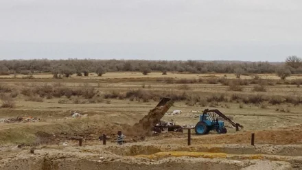 В Астраханской области зафиксировали случаи незаконного сброса отходов