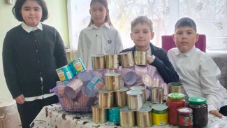 Школьники из астраханского села Растопуловка помогают бойцам СВО 