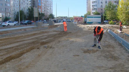 В Астрахани городские депутаты вместе с блогерами проинспектировали объекты благоустройства