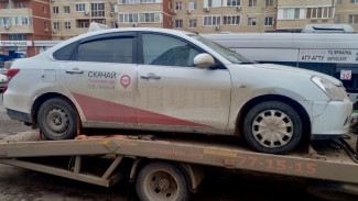 В Астрахани таксиста-алиментщика лишили машины за долги перед дочерью 