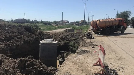 В Астрахани завершается ремонт водопровода в посёлке Советский