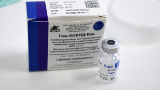 Вакцину от COVID-19 транспортируют в Астраханскую область бесперебойно