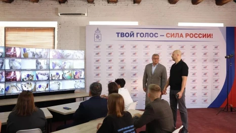 Игорь Бабушкин посетил Центр общественного наблюдения в Астрахани