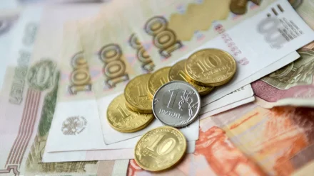 Директор астраханской фирмы задолжал сотрудникам более 277 тысяч рублей