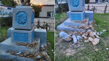 В Астрахани вандалы разрушили памятник Ленину