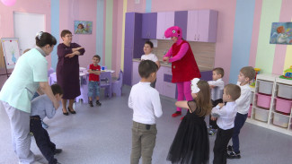 В Астрахани особенные дети подготовили подарки к 8 марта