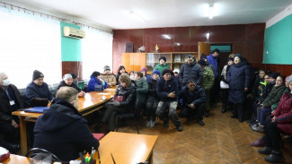 В Астрахани министр сельского хозяйства встретился с коллективом птицефабрики «Степная»