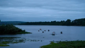 В Астрахань по Волге движется моторная экспедиция 