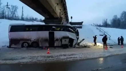 В Рязанской области пять человек погибло в ДТП с автобусом, следовавшим в Астрахань