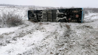 Астраханский Минздрав уточнил информацию о пострадавших при опрокидывании автобуса