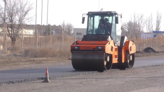 В Астрахани ремонтируют улицу Автозаправочную 