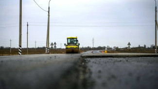 В Лиманском округе ремонтируют участок трассы «Астрахань – Махачкала»