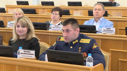 Помощник губернатора Астраханской области помогает ветеранам СВО