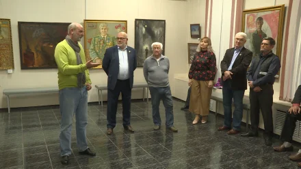 В Астрахани открылась выставка к 80-летию Великой Победы