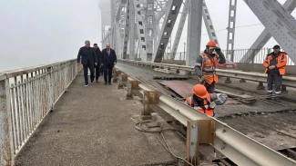 Полноценное движение по Старому мосту в Астрахани откроют на следующей неделе