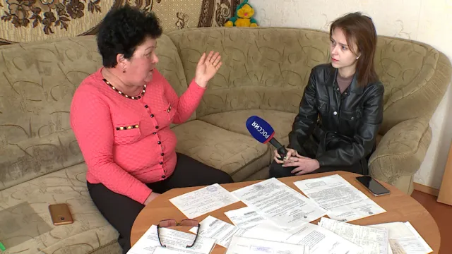 Астраханке начислили долг за вывоз мусора по адресу, где она не живёт