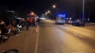 На участке федеральной трассы в Астрахани мотоциклист погиб в ДТП