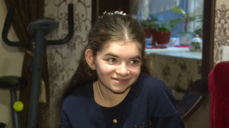 Юная астраханка с редким врождённым заболеванием нуждается в помощи