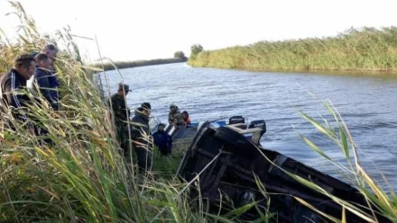 В Астраханской области 35-летний мужчина утонул в реке вместе с машиной