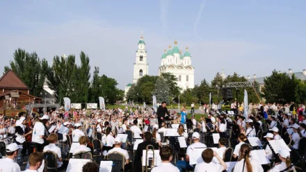 В Астрахани Юношеский симфонический оркестр подготовил новую концертную программу для Дня России