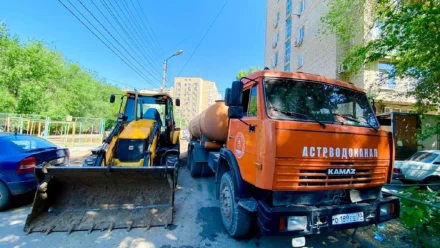 “Астрводоканал” улучшает водоснабжение сразу на нескольких улицах