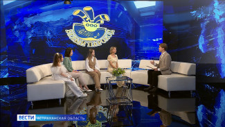 Две астраханские школьницы станут участницами фестиваля «Белый Пароход»