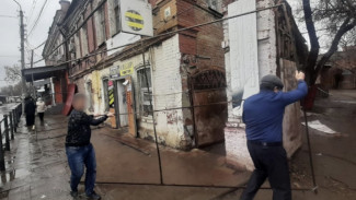 В Астрахани на «Больших Исадах» демонтировано 12 незаконных конструкций