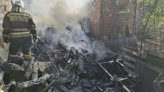 В Астрахани во время пожара пострадал мужчина 