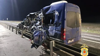 Ночью в ДТП погибли 7 пассажиров автобуса, следовавшего в Астрахань 
