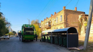 В Астраханской области в 2 раза снизилось число обращений по вывозу мусора