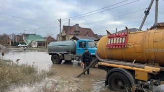 Под Астраханью 4 населённых пункта остались без холодной воды