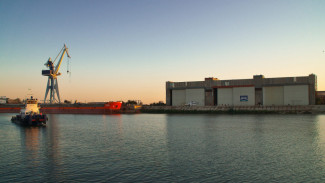 На заводе "Лотос" прошла церемония закладки двух земснарядов